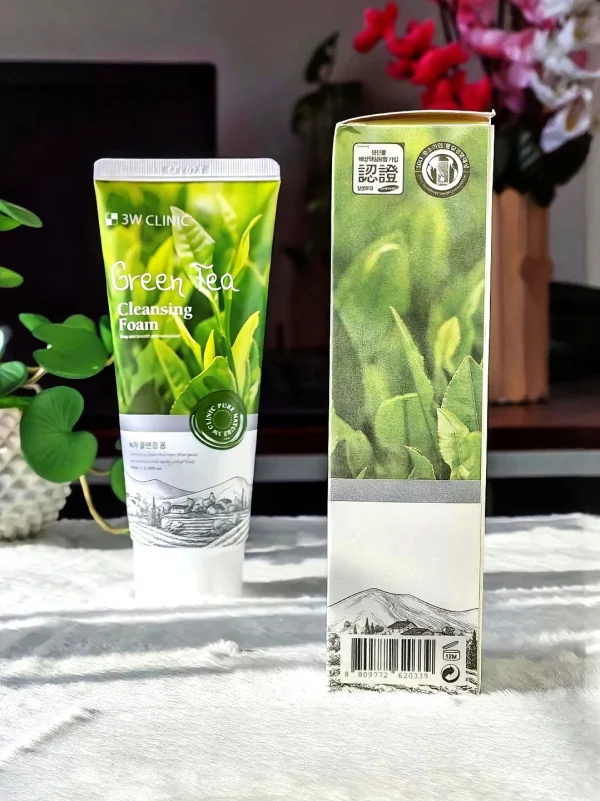 3W Clinic Green Tea Cleansing Foam 100ml Side 02