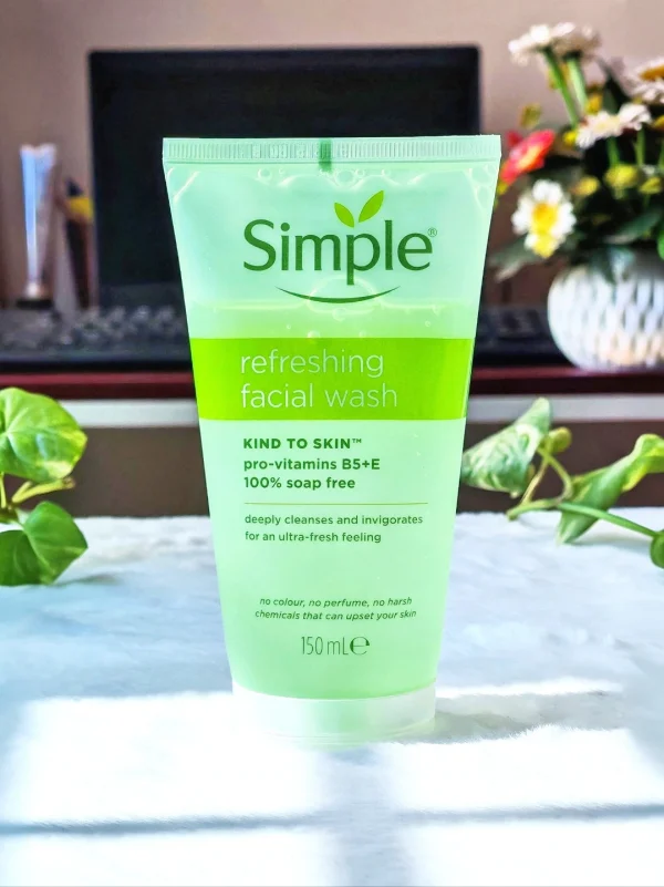 Simple Refreshing Facial Wash View