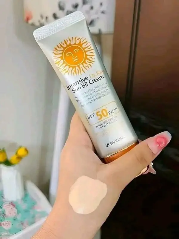 3w Clinic Intensive Dr. Kim Sun BB Cream tixture