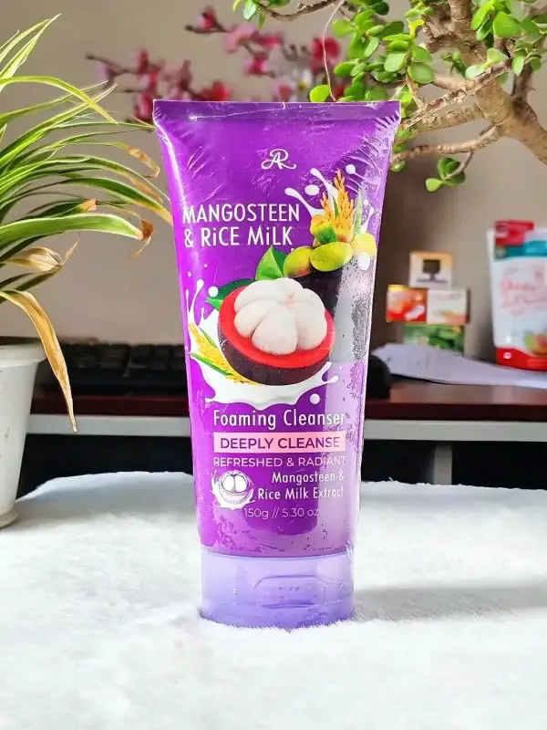 AR Mangosteen & Rice Milk Foaming Cleanser 150g