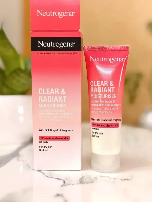 Neutrogena Clear & Radiant Moisturiser 50ml