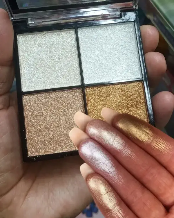 Technic Mega Glow Highlighter Palette Enlumineur 10g