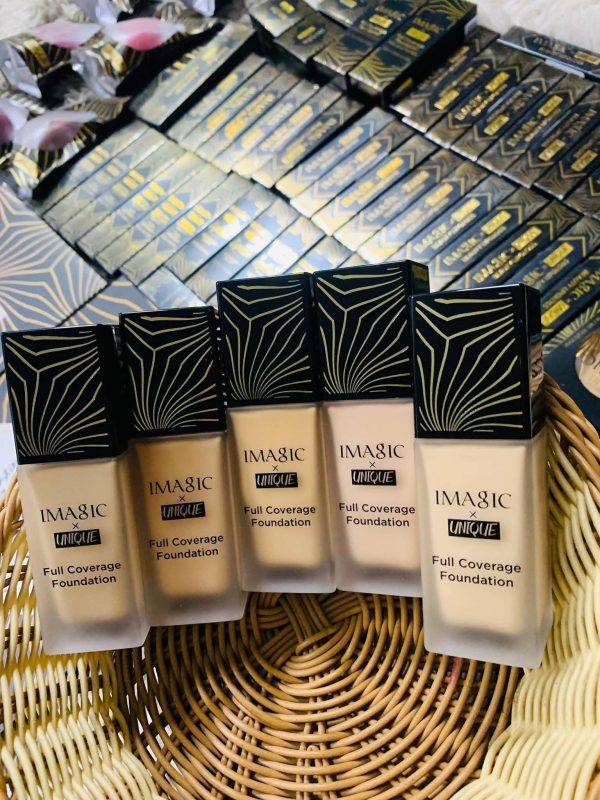 IMAGIC x UNIQUE Full Coverage Foundation Natural Flawless