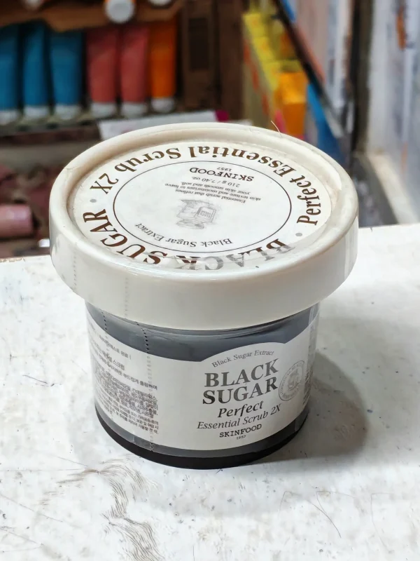 Skinfood Black Sugar Perfect Essential Scrub 2X 210g 2