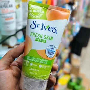 St. Ives Fresh Skin Apricot Scrub 150ml