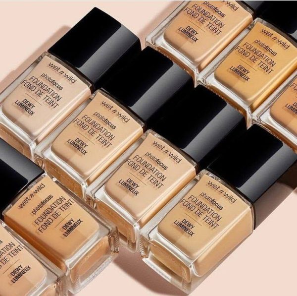 Wet N Wild Photo Focus Dewy Foundation