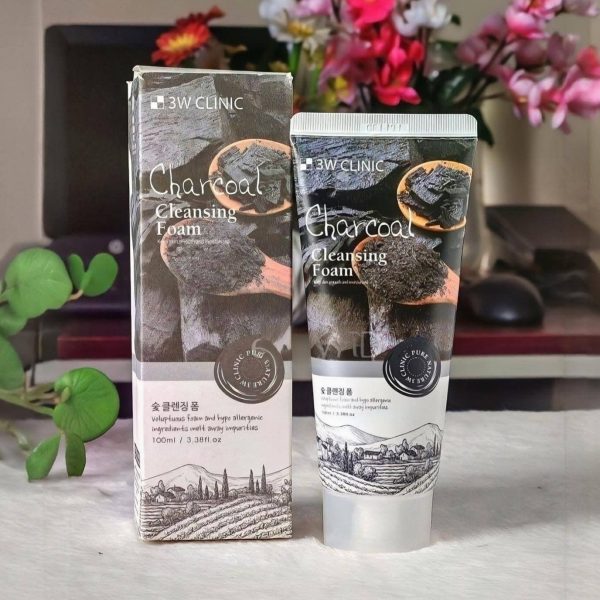 3W Clinic Charcoal Cleansing Foam 100ml